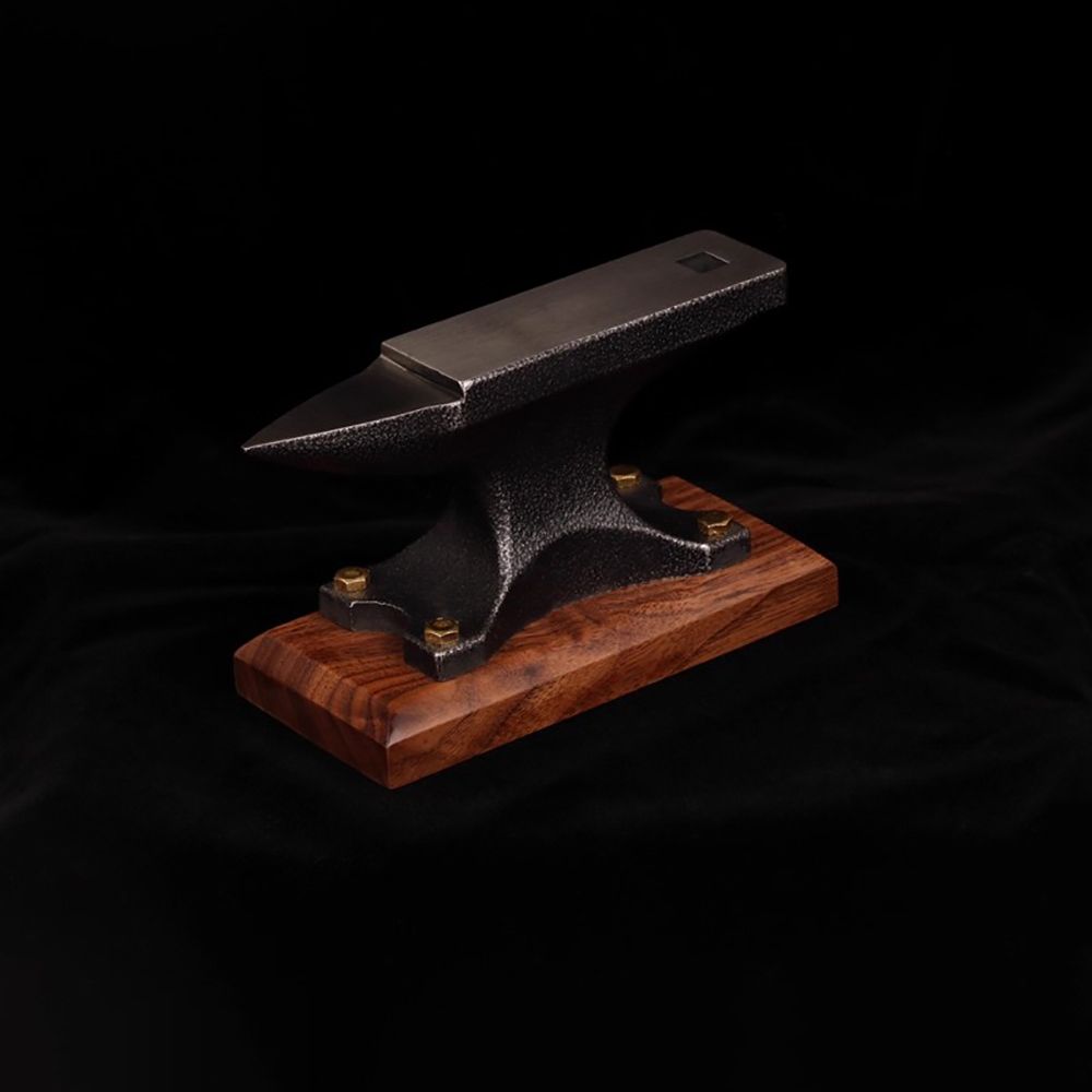 Mini Horn Anvil Desktop Craft  - Workshop Tools Toy review and price